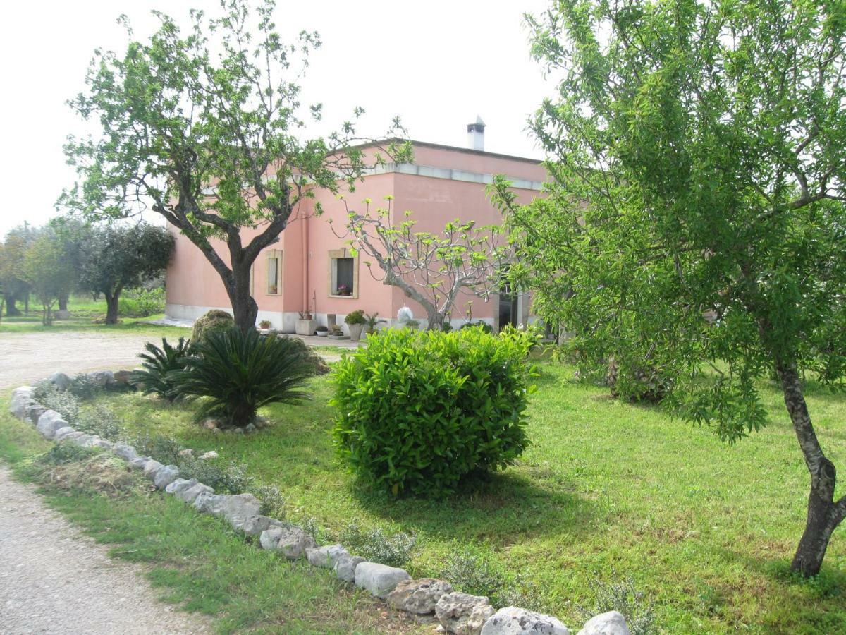 Campi Salentina Villa Rita Bed & Breakfast المظهر الخارجي الصورة